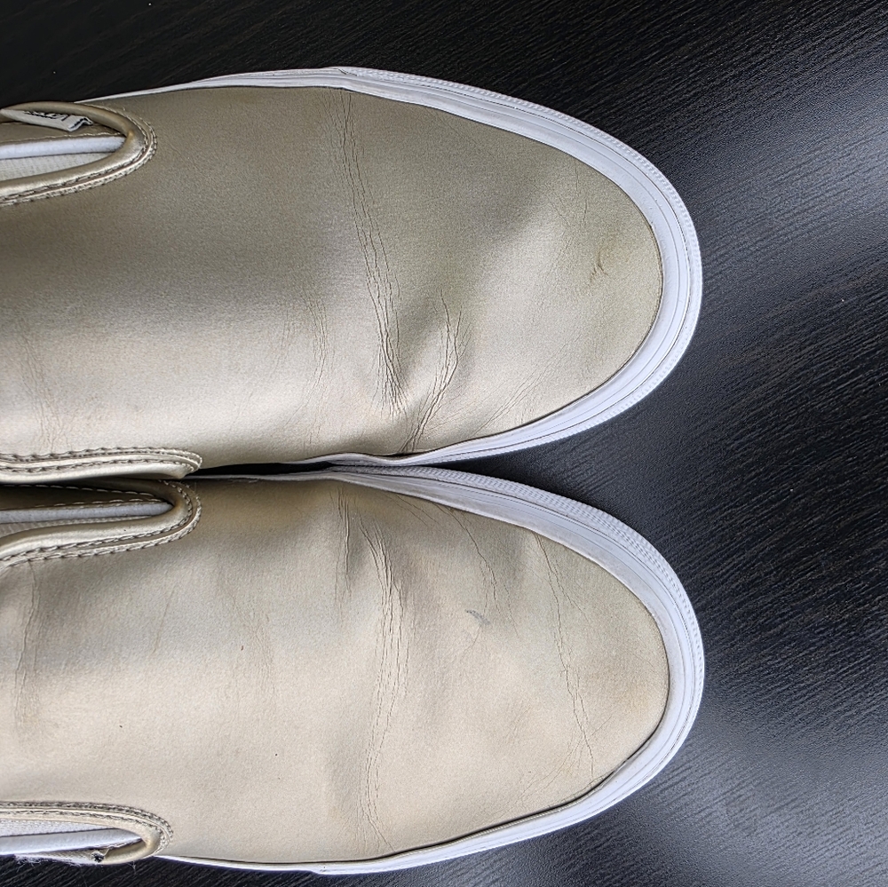 Vans Clasic Slip On Muted Metallic Gold True White Size Mens 7.5 Womens 9 - Picture 5 of 14